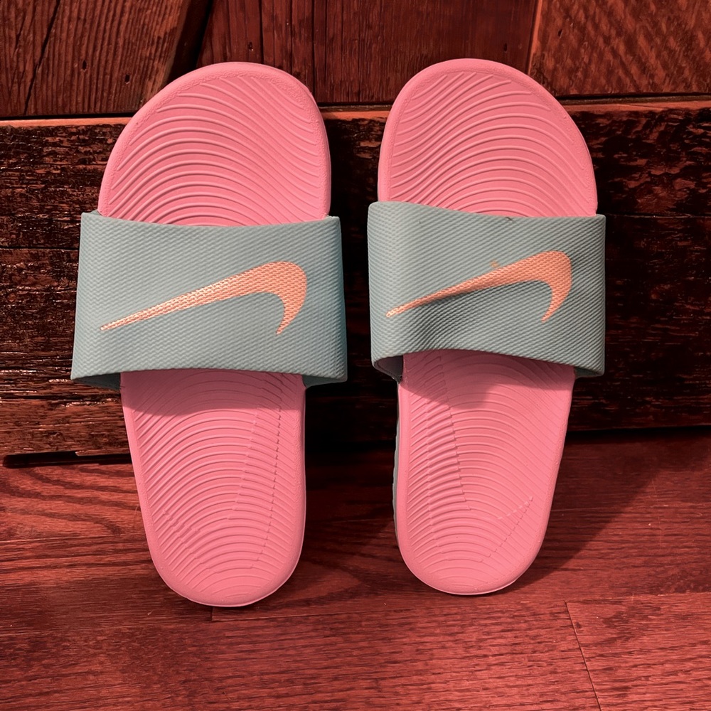 Nike sandals